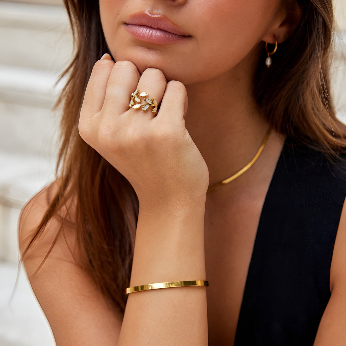 SEREIN™ | Bague Feuille Élégante