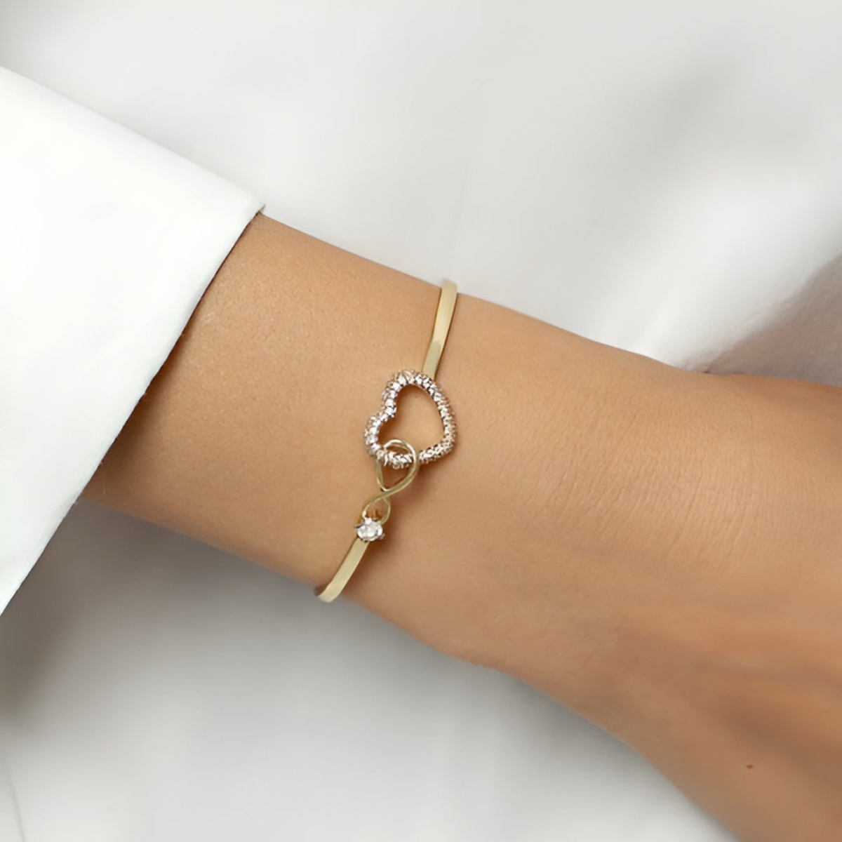 ROMANE™ | Bracelet Cœur Infini