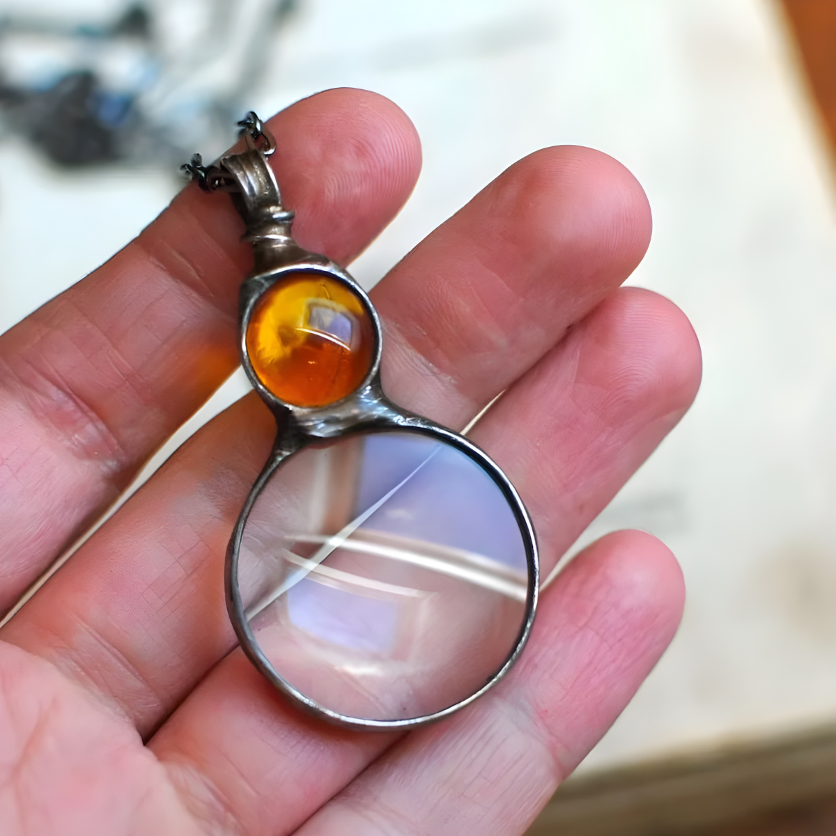 ELLA™ | Collier Loupe Élégant