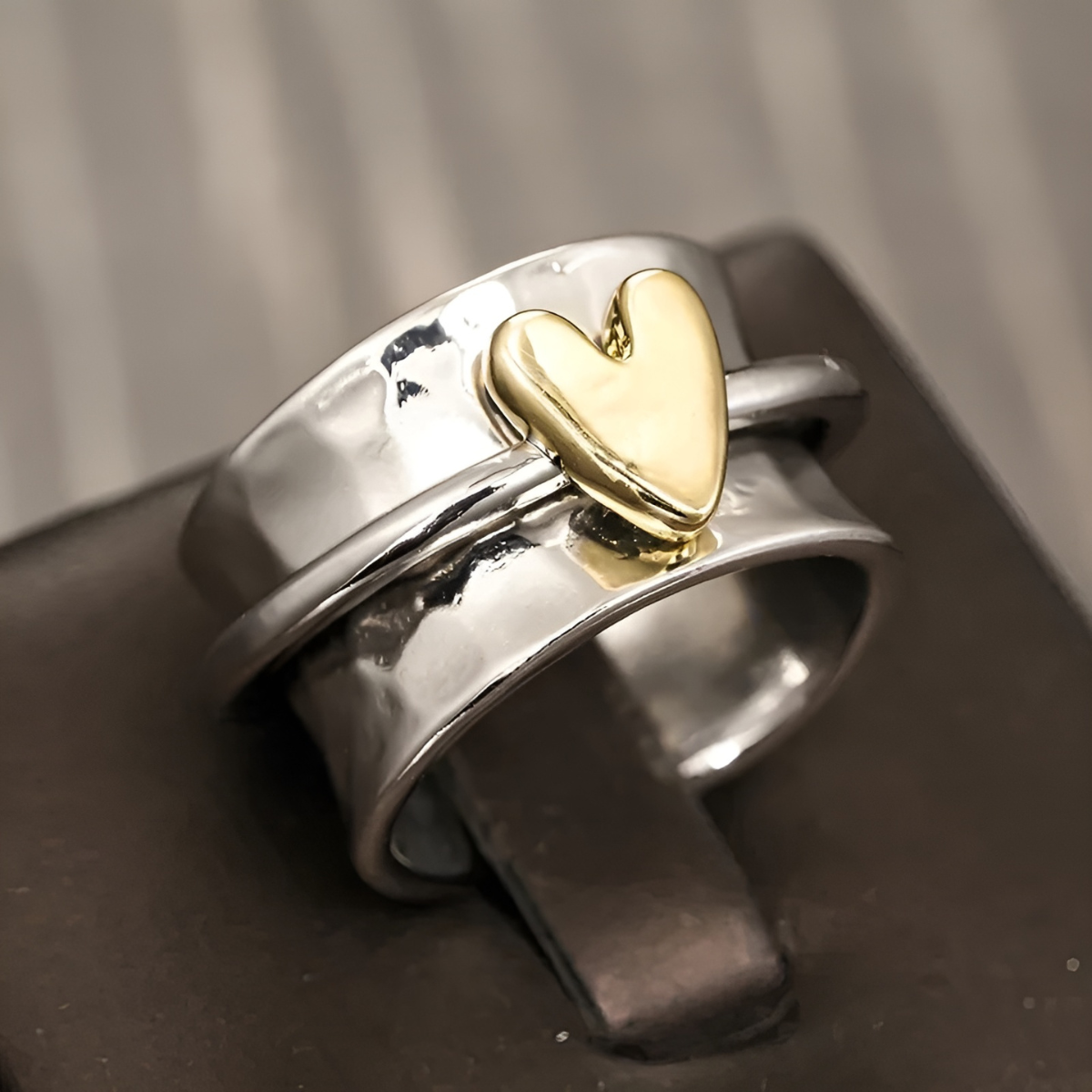 ALIXA™ | Bague Cœur Intemporelle
