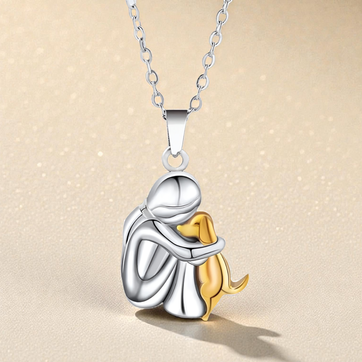 EMMA™ | Pendentif Hug Élégant