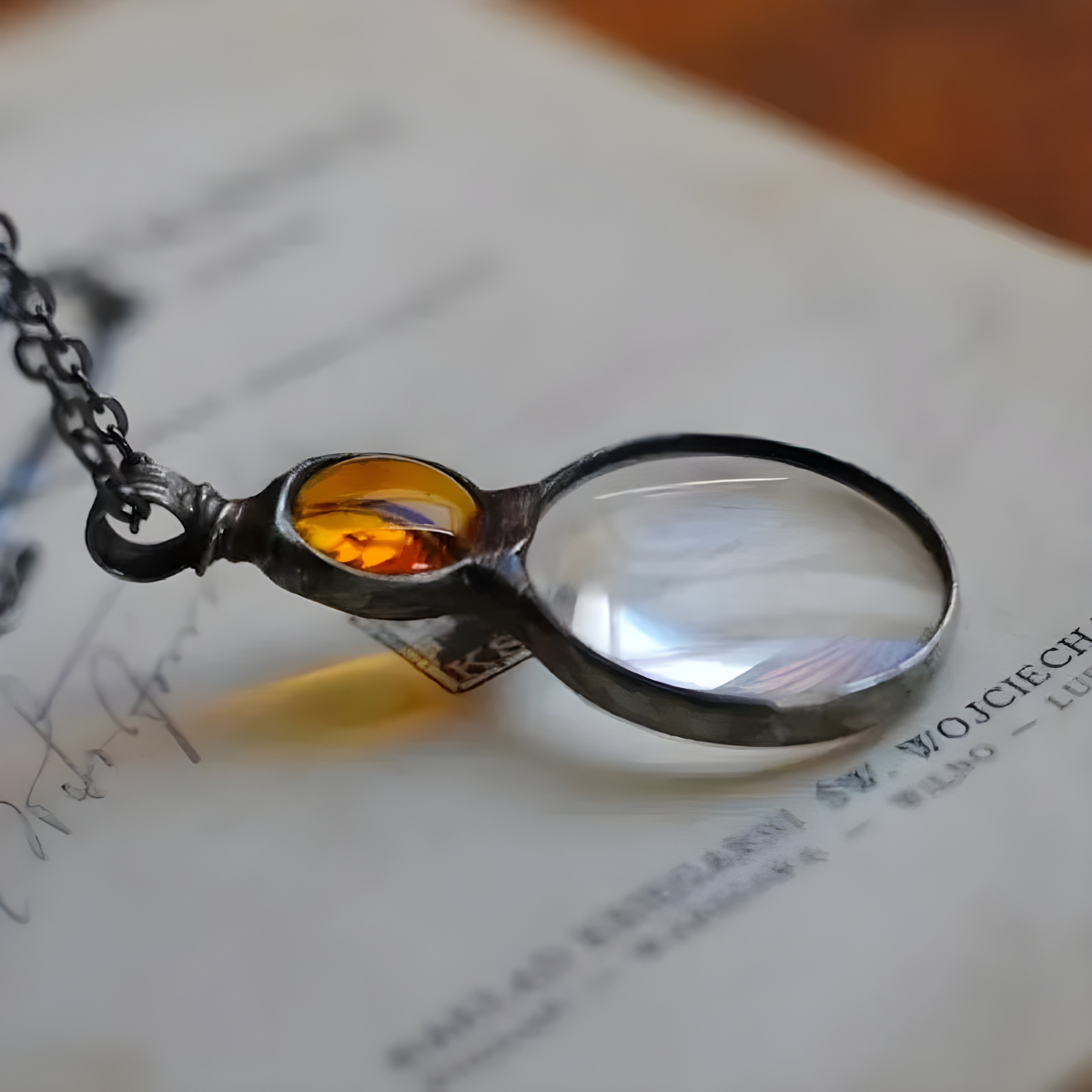 ELLA™ | Collier Loupe Élégant