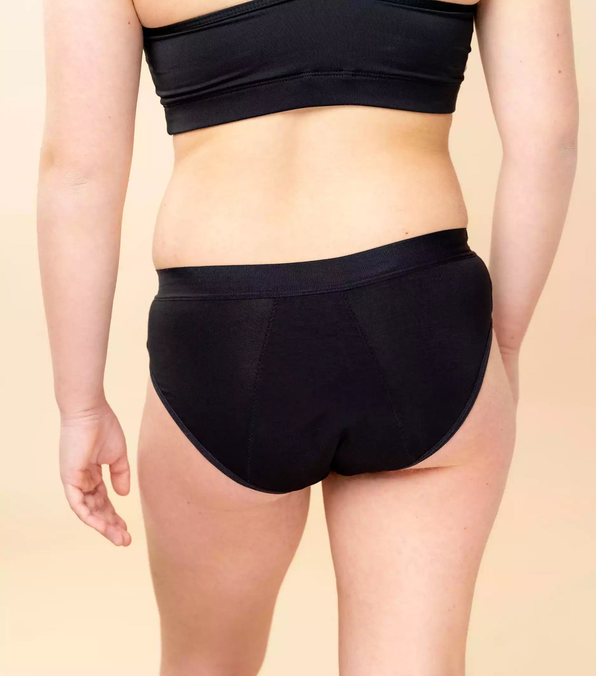 Coffret Mes Premières Règles – Culotte Menstruelle + Pochette + Livret